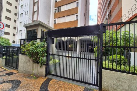 Apartamento para alugar com 52m², 1 quarto e 1 vagaFachada e Portaria