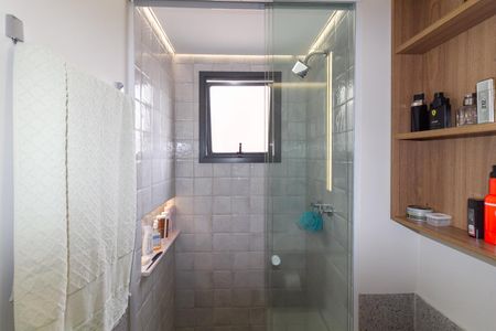 Apartamento à venda com 78m², 2 quartos e 2 vagas Apartamento à venda com 78m², 2 quartos e 2 vagasBanheiro da Suíte