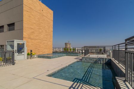 Apartamento à venda com 78m², 2 quartos e 2 vagas Apartamento à venda com 78m², 2 quartos e 2 vagasÁrea comum - Piscina