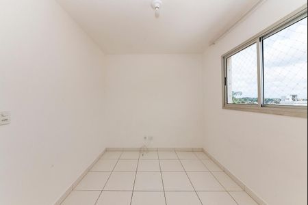 Apartamento à venda com 75m², 3 quartos e 2 vagasQuarto 2