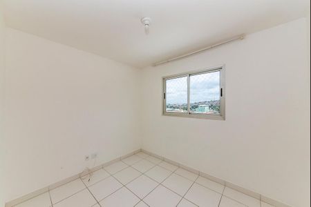 Apartamento à venda com 75m², 3 quartos e 2 vagasQuarto 2