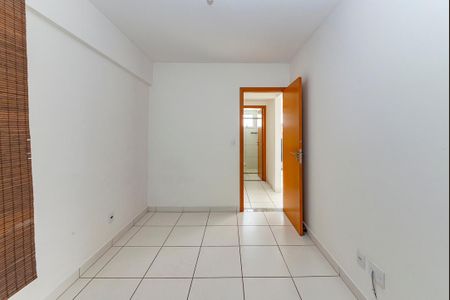 Apartamento à venda com 75m², 3 quartos e 2 vagasQuarto 3