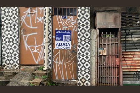 Casa para alugar com 50m², 1 quarto e sem vaga Casa para alugar com 50m², 1 quarto e sem vagaFachada