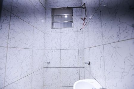 Casa para alugar com 50m², 1 quarto e sem vaga Casa para alugar com 50m², 1 quarto e sem vagaBanheiro social