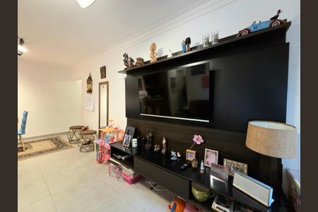 Sala de apartamento à venda com 3 quartos, 90m² em Indianópolis, São Paulo