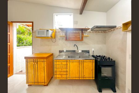 Apartamento para alugar com 55m², 2 quartos e 1 vagaCozinha