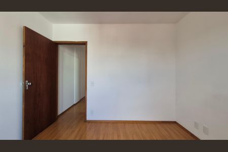 Apartamento à venda com 62m², 2 quartos e 1 vagaQuarto 2