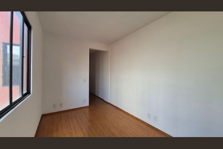 Apartamento à venda com 62m², 2 quartos e 1 vagaSala