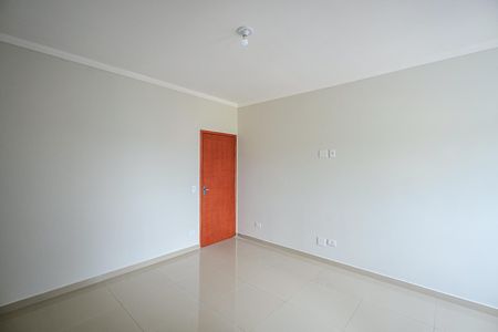 Suíte 1 de casa para alugar com 2 quartos, 100m² em Jardim Monte Kemel, São Paulo