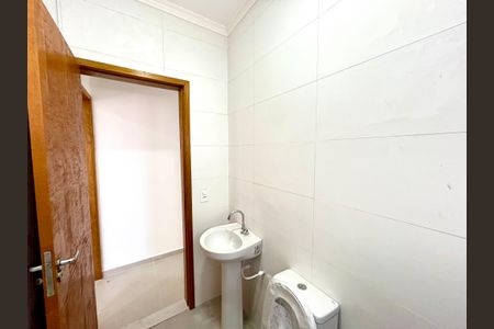 Casa para alugar com 65m², 2 quartos e 1 vagaBanheiro 