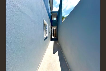 Casa para alugar com 65m², 2 quartos e 1 vagaQuintal