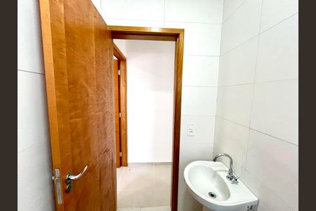 Casa para alugar com 65m², 2 quartos e 1 vagaCozinha