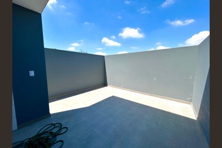 Casa para alugar com 65m², 2 quartos e 1 vagaQuintal e Área de Serviço 