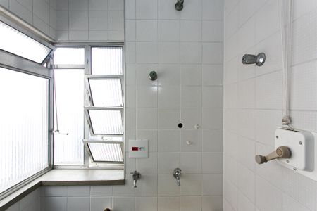 Apartamento para alugar com 80m², 3 quartos e 2 vagas Apartamento para alugar com 80m², 3 quartos e 2 vagasÁrea de Serviço