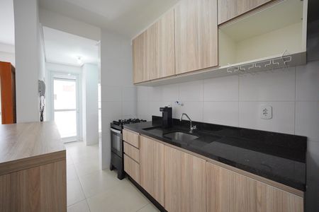 Apartamento para alugar com 76m², 2 quartos e 2 vagasCozinha