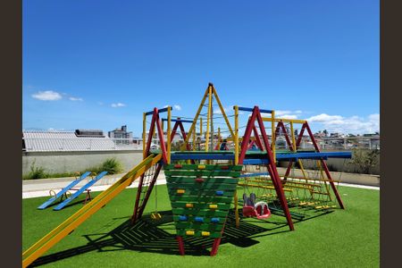 Apartamento para alugar com 76m², 2 quartos e 2 vagasÁrea comum - Playground