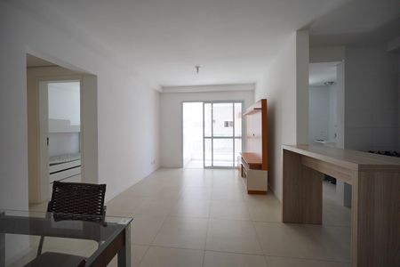 Sala de apartamento para alugar com 2 quartos, 76m² em Estreito, Florianópolis