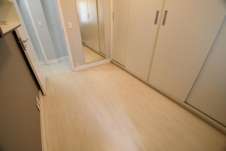 Casa de condomínio à venda com 148m², 3 quartos e 2 vagasQuarto 1