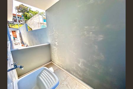 Casa para alugar com 65m², 2 quartos e 1 vagaÁrea de Serviço