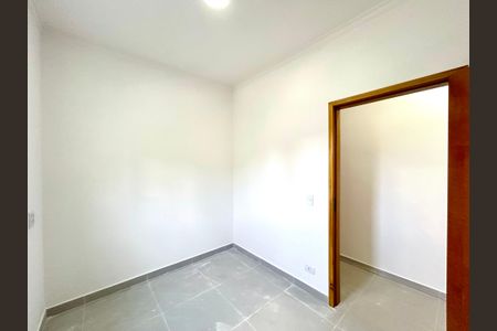 Quarto 1 de casa para alugar com 2 quartos, 65m² em Parque Mikail, Guarulhos