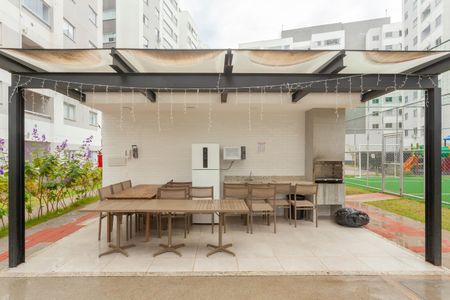 Apartamento à venda com 44m², 2 quartos e 1 vagaÁrea comum - Churrasqueira