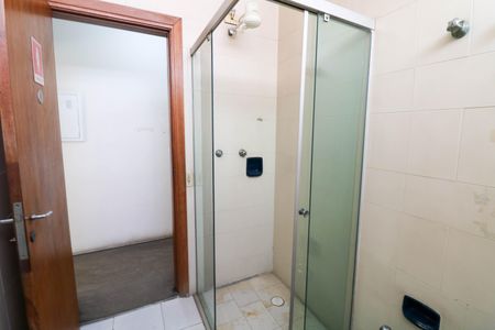 Casa para alugar com 400m², 4 quartos e 6 vagasBanheiro