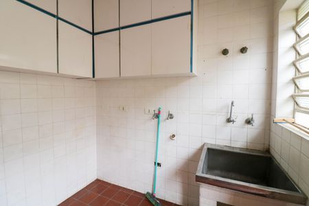 Casa para alugar com 400m², 4 quartos e 6 vagasÁrea de Serviço
