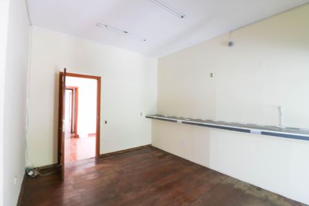Casa para alugar com 400m², 4 quartos e 6 vagasSala