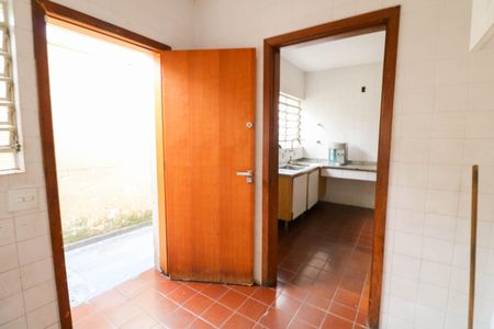 Casa para alugar com 400m², 4 quartos e 6 vagasÁrea de Serviço