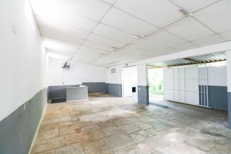 Casa para alugar com 400m², 4 quartos e 6 vagasÁrea comum