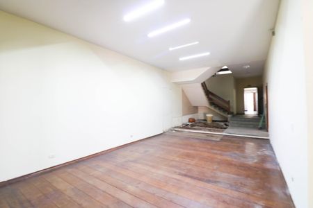 Casa para alugar com 400m², 4 quartos e 6 vagasSala