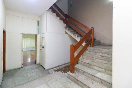 Sala de casa para alugar com 4 quartos, 400m² em Vila Cordeiro, São Paulo