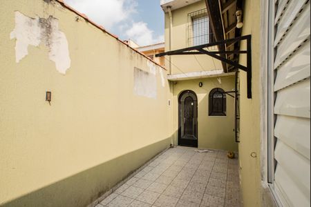 Casa à venda com 165m², 4 quartos e 2 vagasCasa 2 - Vista do Quarto