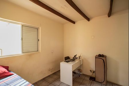 Casa à venda com 165m², 4 quartos e 2 vagasCasa 2 - Quarto