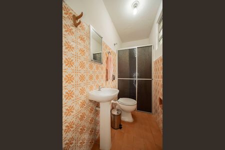 Casa à venda com 165m², 4 quartos e 2 vagasBanheiro da Suíte