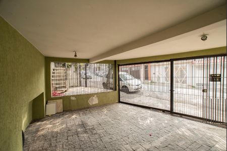 Casa à venda com 165m², 4 quartos e 2 vagasGaragem