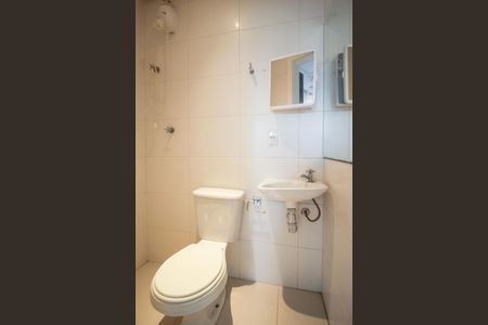 Apartamento à venda com 168m², 2 quartos e 3 vagas Apartamento à venda com 168m², 2 quartos e 3 vagasBanheiro de serviço