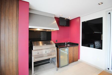 Varanda de apartamento à venda com 2 quartos, 168m² em Itaim Bibi, São Paulo