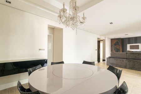 Apartamento à venda com 168m², 2 quartos e 3 vagasFoto 08