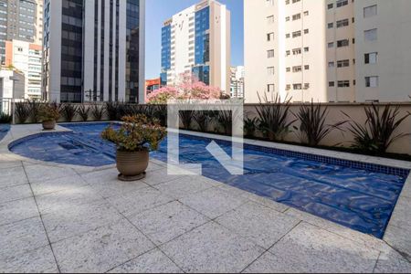Apartamento à venda com 168m², 2 quartos e 3 vagas Apartamento à venda com 168m², 2 quartos e 3 vagasÁrea comum - Piscina