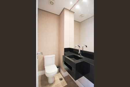 Apartamento à venda com 168m², 2 quartos e 3 vagas Apartamento à venda com 168m², 2 quartos e 3 vagasLavabo