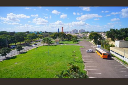Vista do Quarto  de apartamento para alugar com 2 quartos, 54m² em Humaitá, Porto Alegre