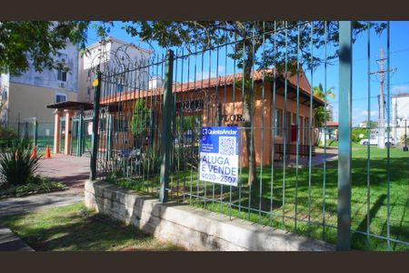 Apartamento para alugar com 54m², 2 quartos e 1 vaga Apartamento para alugar com 54m², 2 quartos e 1 vagaFachada e placa