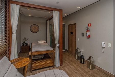 Apartamento para alugar com 76m², 2 quartos e 2 vagassala de massagem e sauna_2