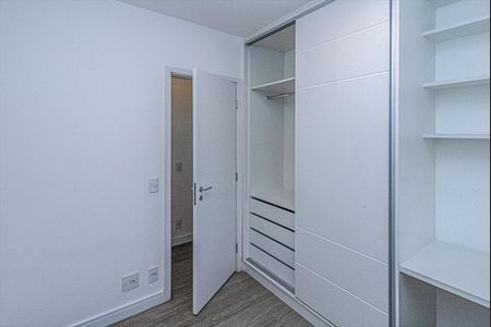 Apartamento para alugar com 76m², 2 quartos e 2 vagasquarto 1_4
