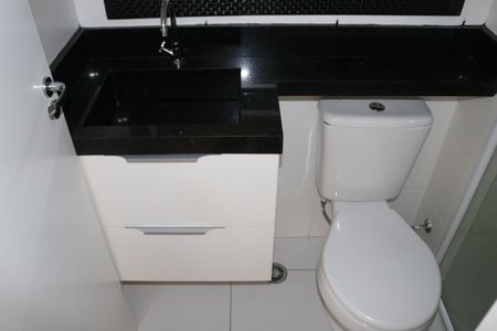 Apartamento para alugar com 36m², 2 quartos e sem vagaBanheiro