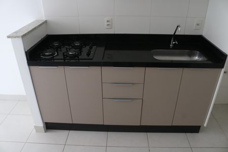 Apartamento para alugar com 36m², 2 quartos e sem vagaSala e Cozinha Integrada