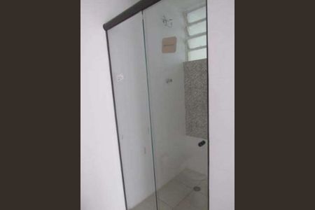 Banheiro de apartamento para alugar com 2 quartos, 60m² em Pinheiros, São Paulo
