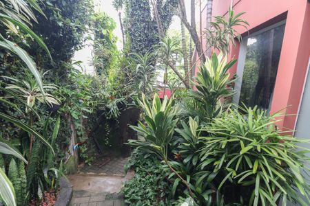 Casa à venda com 198m², 3 quartos e 2 vagasJardim