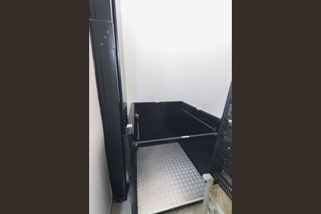 Casa à venda com 198m², 3 quartos e 2 vagasElevador